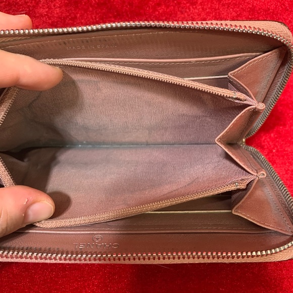 Authentic CHANEL Matelasse Bronze Leather … - Picture 16 of 16